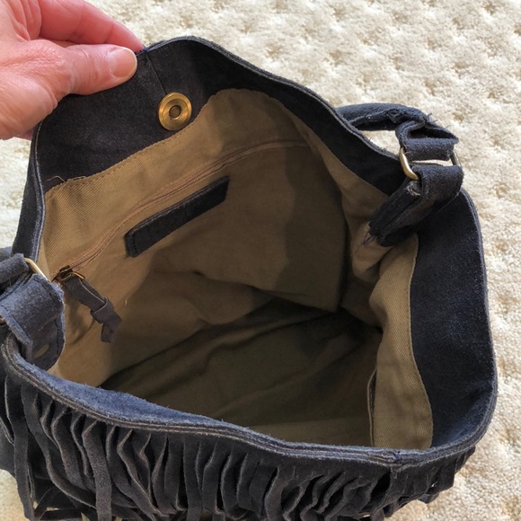 Suede shoulder bag - Picture 4 of 12